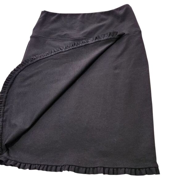 Athena Dresses & Skirts - Athena Marie Womens Skirt Size Medium Black Stretch Ruffle Details Front.  New